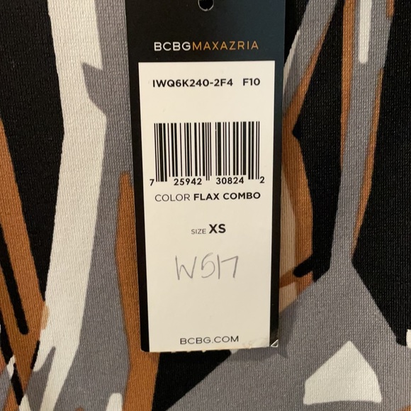 NWT BCBGMaxAzria Dress w/Ruching Detail Sz XS - Picture 9 of 12